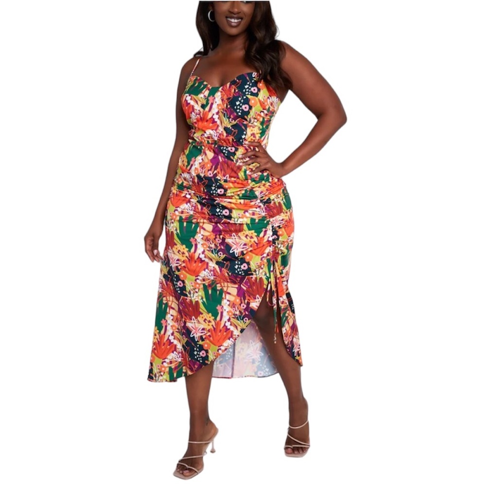 NEW NWT REBDOLLS Nicole Floral Print Adjustable Ruched Midi Bodycon Dress size M